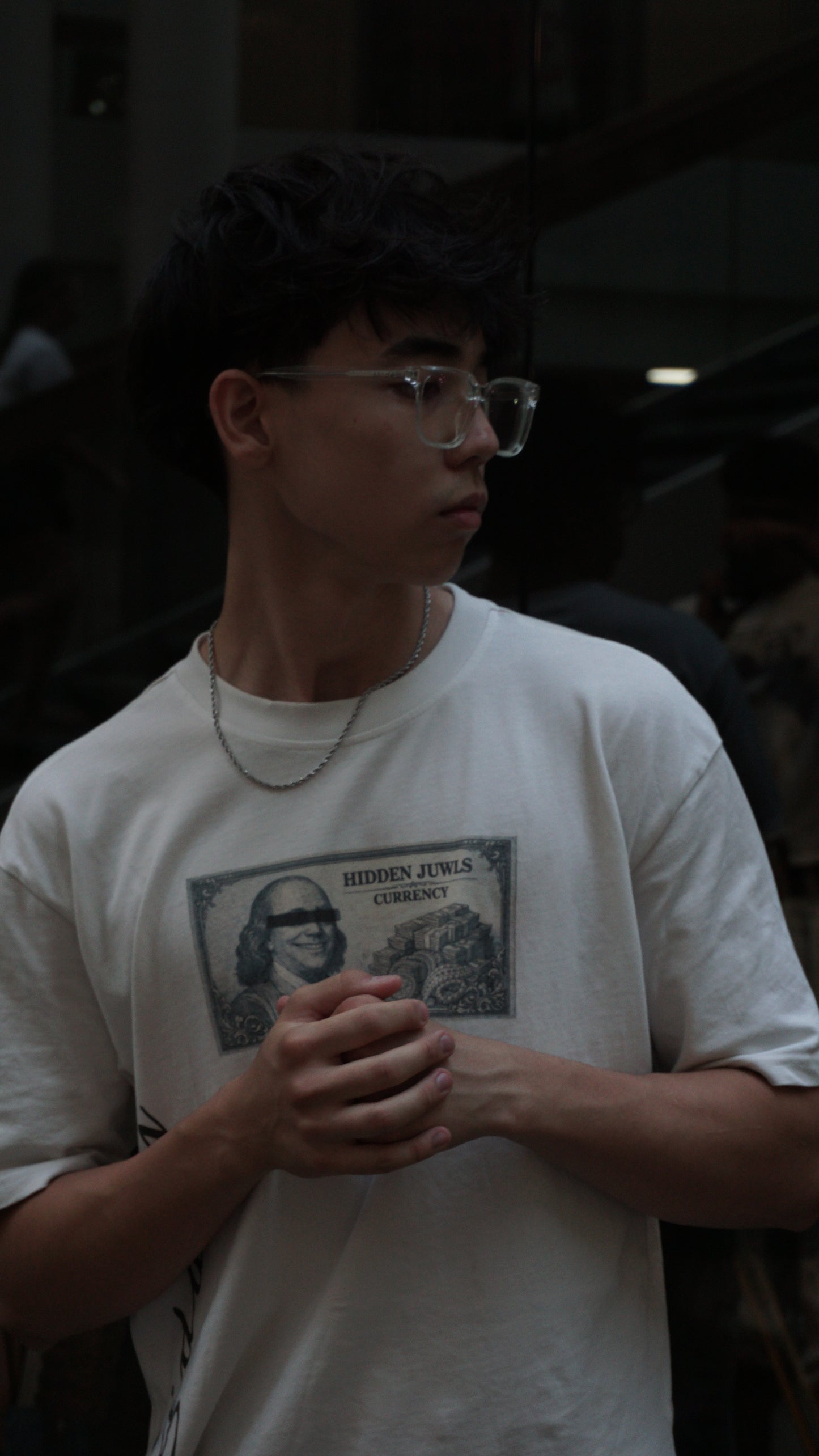 HIDDEN JUWLS CURRENCY TEE